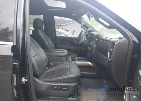 2019 Chevrolet Silverado 1500 High Country z USA, uszkodzony, nr VIN 1GCUYHED3KZ294836